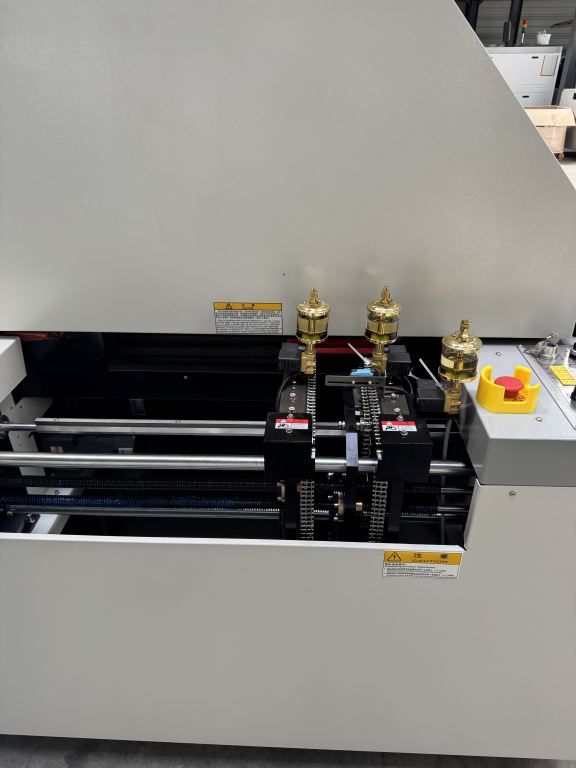 VANSTRON - Four de refusion Type ExplorFlow Model EXP-0601 - LEAD FREE REFLOW OVEN