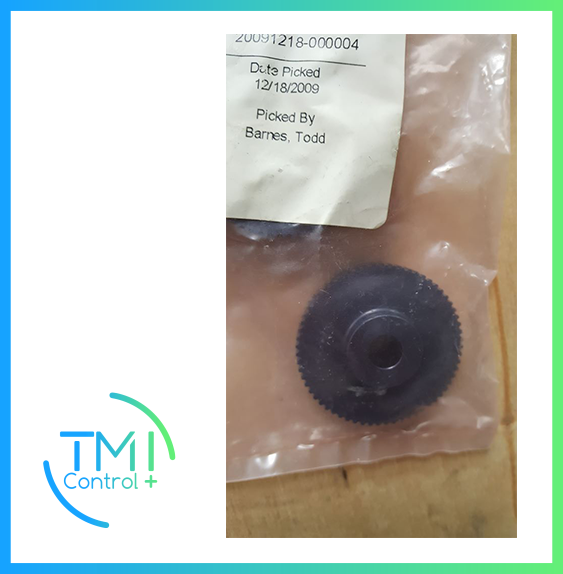 UNIVERSAL - 44297001 PULLEY Z DRIVEN